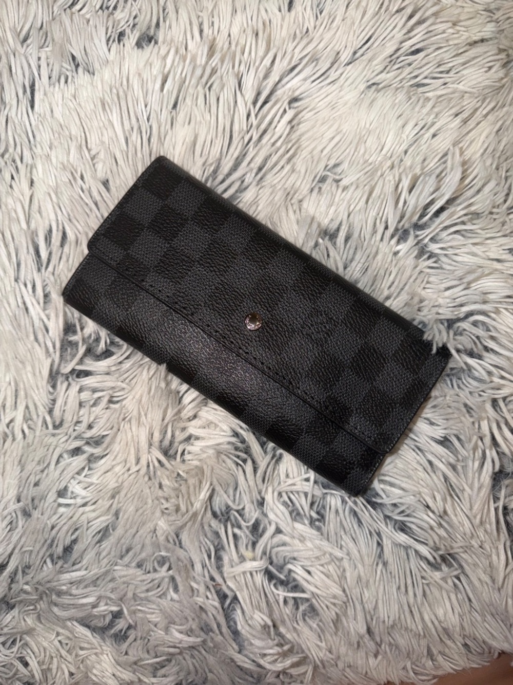 Wallets, Cardholder, & Keychain - Picture 9 of 11